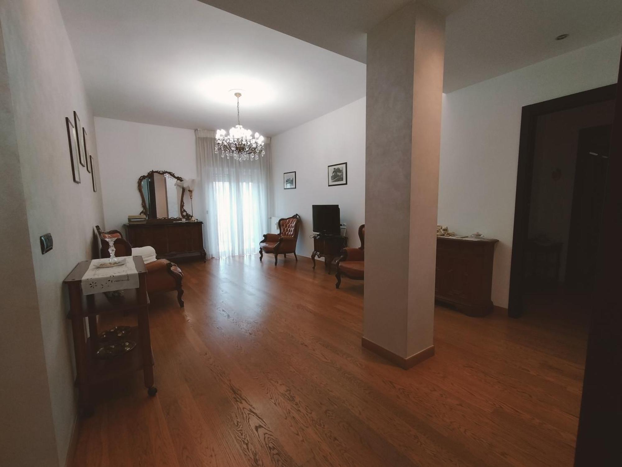 Bari 68 - Comfort Moderno & Fascino Antico Eksteriør billede